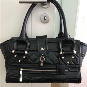 Burberry manor bag